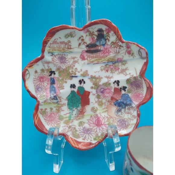 Japanese Kutani Style Porcelain Mug Cup & Saucer Dish – Hand Painted Geishas - Picture 5 of 16